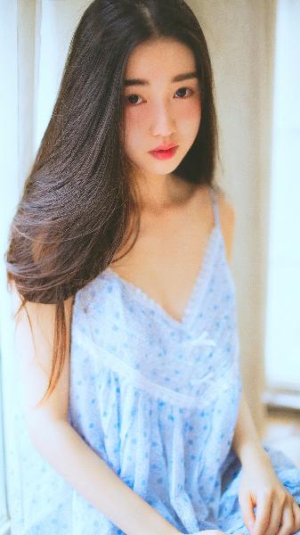 国产AV被C呻吟双腿视频